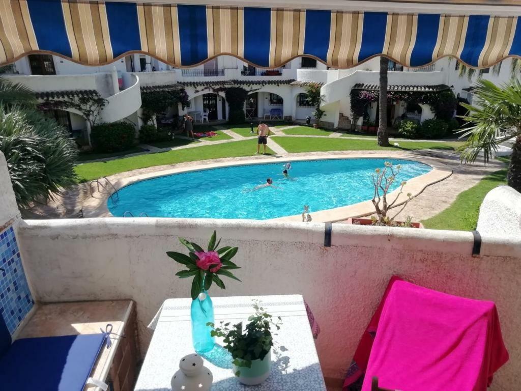 Oasis Lägenhet Denia Exteriör bild
